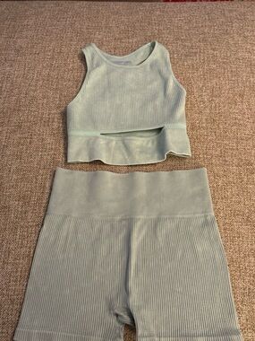 Ribbed Cropped Tank and High-Waist Biker Shorts Set - Light Mint